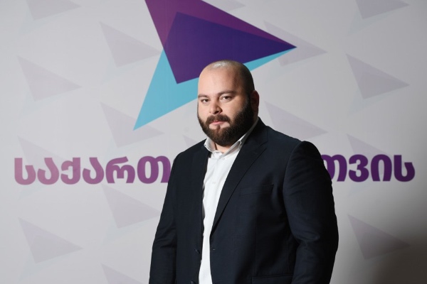 ბექა ლილუაშვილმა პარტია „გახარია საქართველოსთვის“ დატოვა