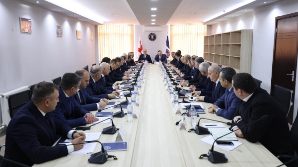შინაგან საქმეთა მინისტრის მოადგილემ დაცვის პოლიციის დეპარტამენტის ხელმძღვანელ პირებთან წლის შემაჯამებელი შეხვედრა გამართა