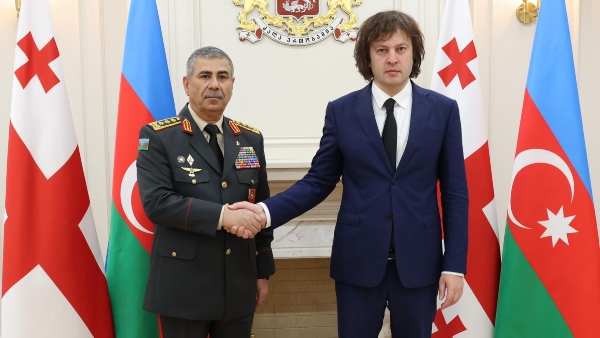 ირაკლი კობახიძე აზერბაიჯანის რესპუბლიკის თავდაცვის მინისტრ ზაქირ ჰასანოვს შეხვდა