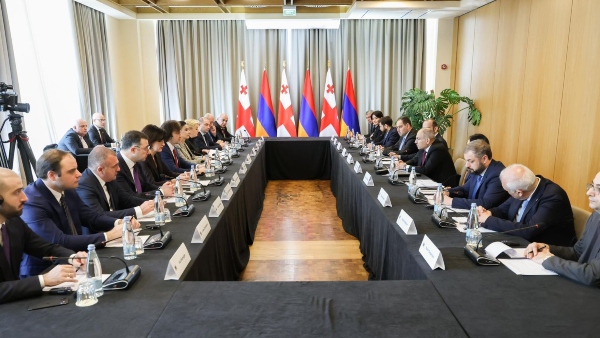 საქართველოსა და სომხეთის პრემიერ-მინისტრების თანათავმჯდომარეობით ეკონომიკური თანამშრომლობის მთავრობათაშორისი კომისიის სხდომა გაიმართა