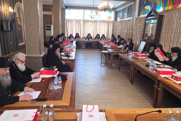 პატრიარქობის სამი კანდიდატი ცნობილია