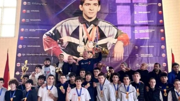 თავისუფალი სტილით ჭიდაობაში საქართველოს ნაკრები ერევანში გამართული საერთაშორისო ტურნირის ჩემპიონია